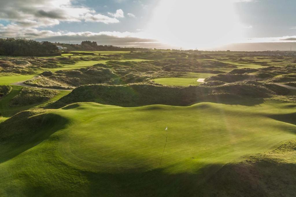 4 Golf Terrace - Portrush By The Sea公寓 外观 照片