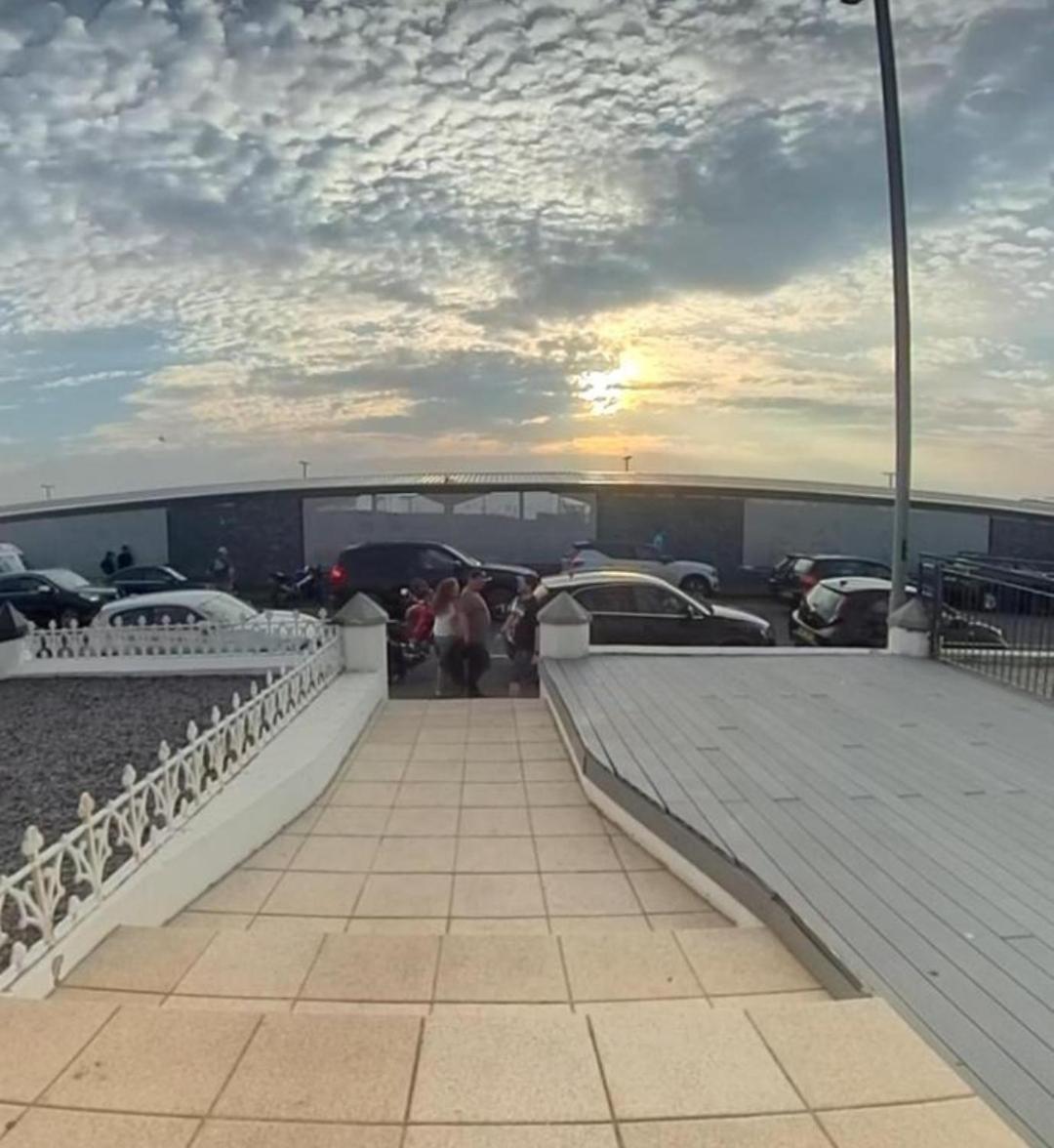 4 Golf Terrace - Portrush By The Sea公寓 外观 照片